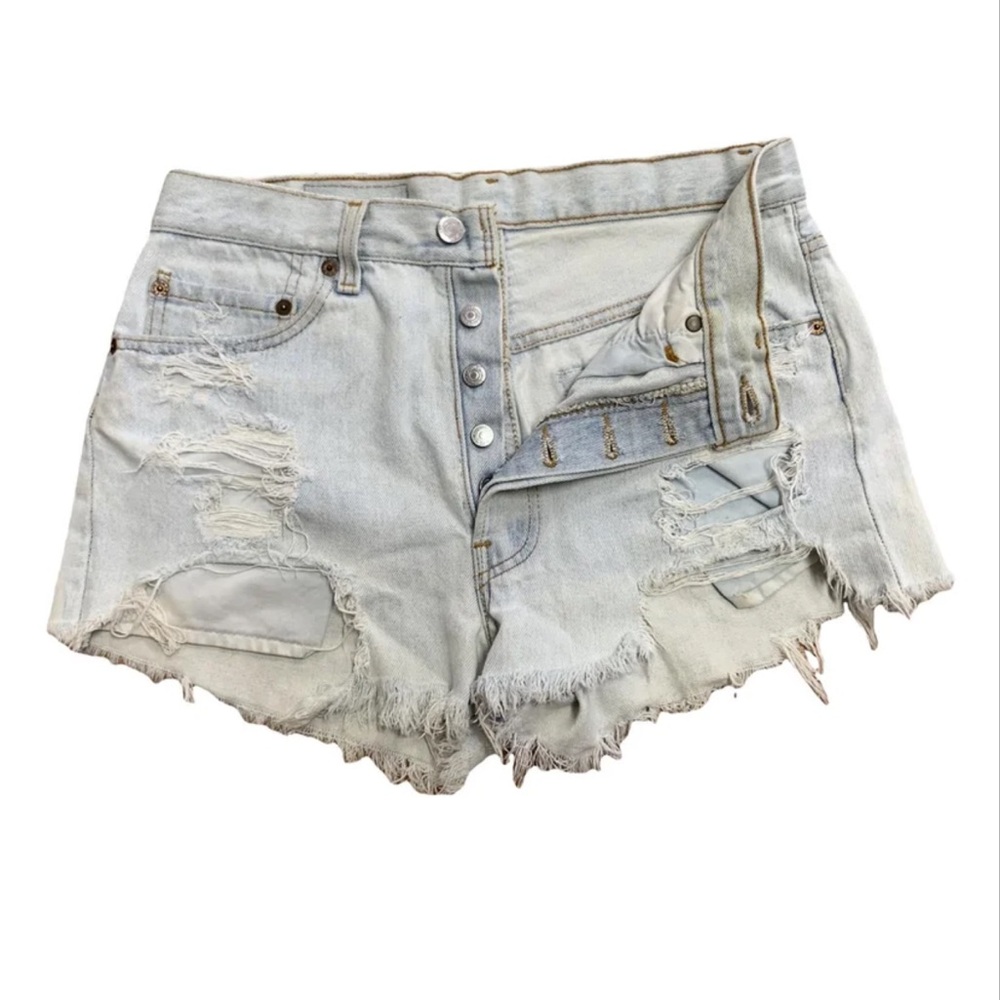 Vintage Levi Cut-off Shorts